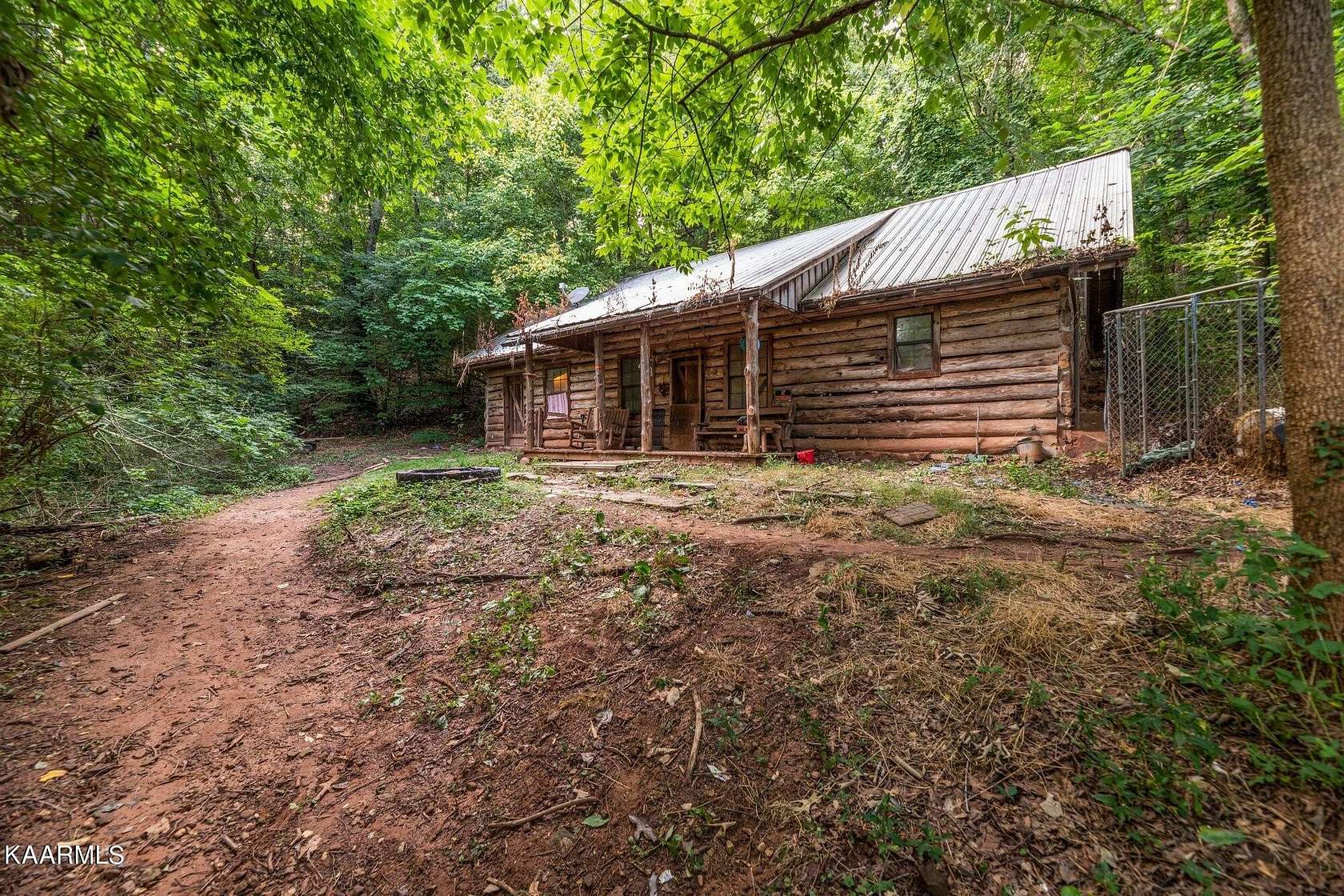 5 Acres of Residential Land with Home for Sale in Maryville, Tennessee