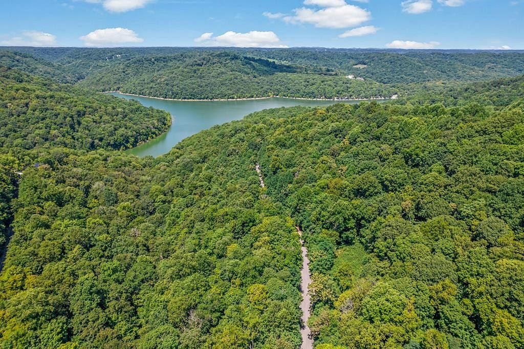 0.69 Acres of Residential Land for Sale in Smithville, Tennessee