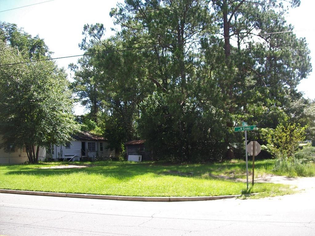 0.26 Acres of Residential Land for Sale in Douglas, Georgia