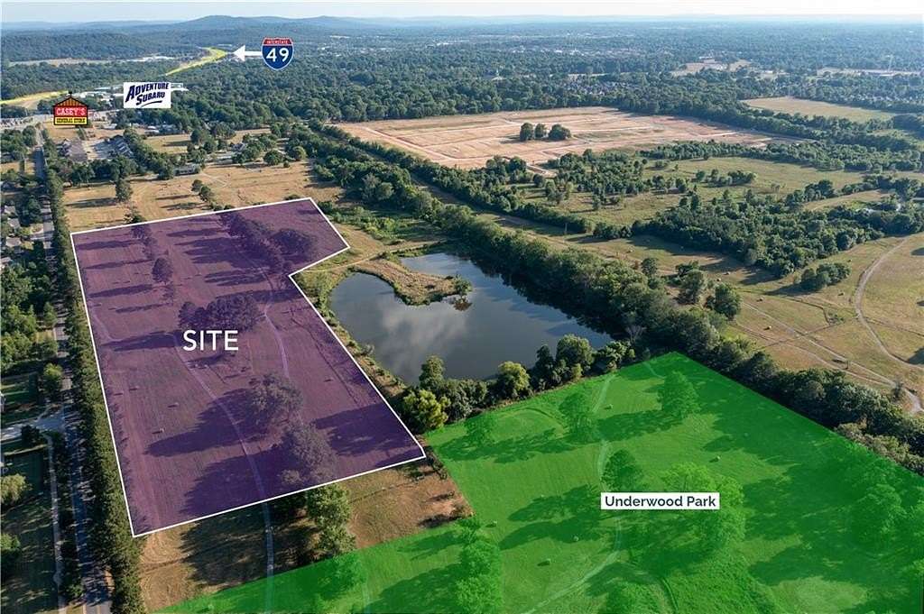 15.65 Acres of Land for Sale in Fayetteville, Arkansas