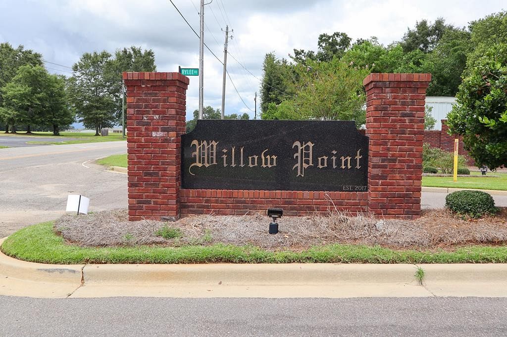 0.4 Acres of Residential Land for Sale in Dothan, Alabama