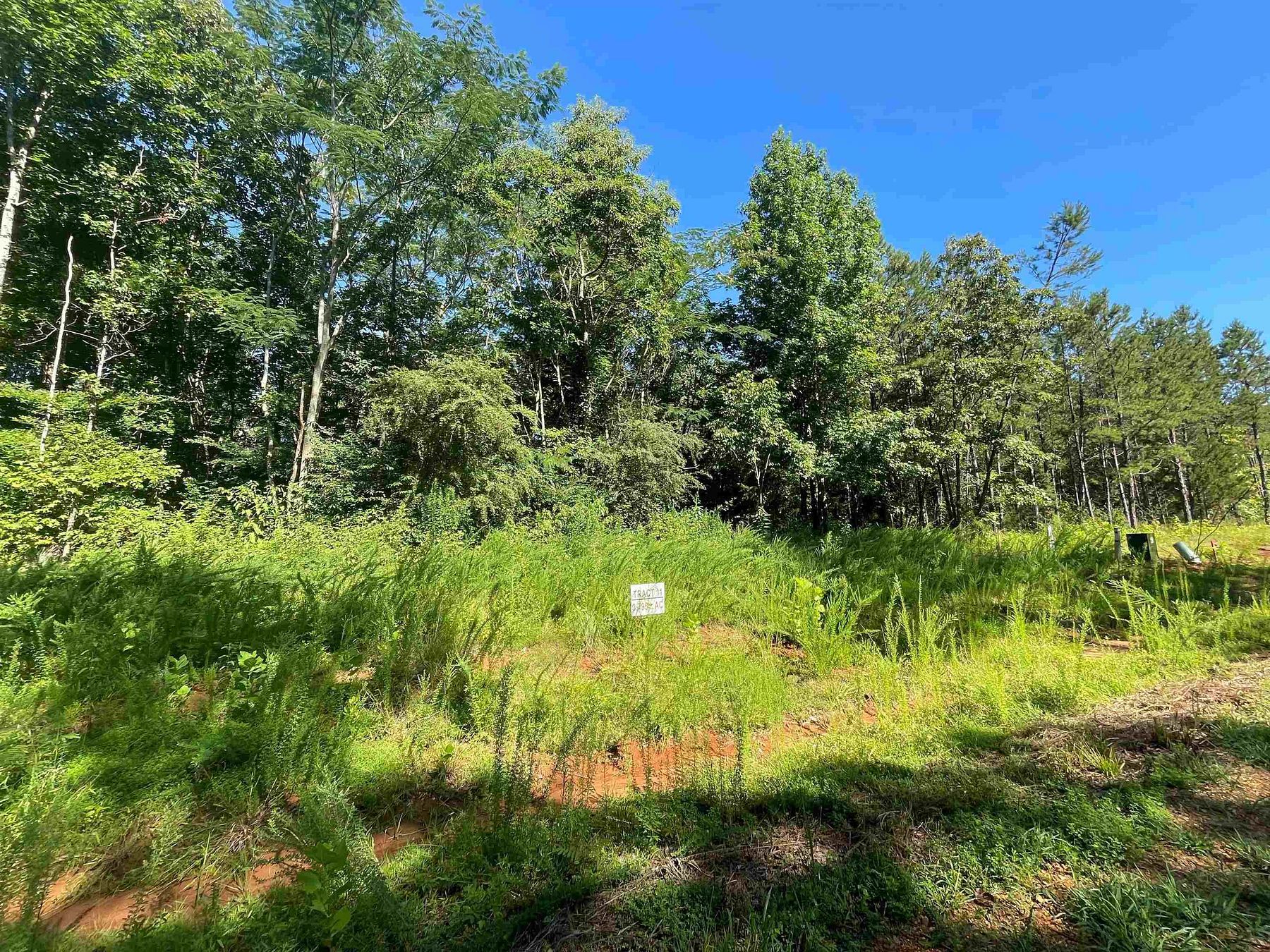 3.8 Acres of Land for Sale in Savannah, Tennessee