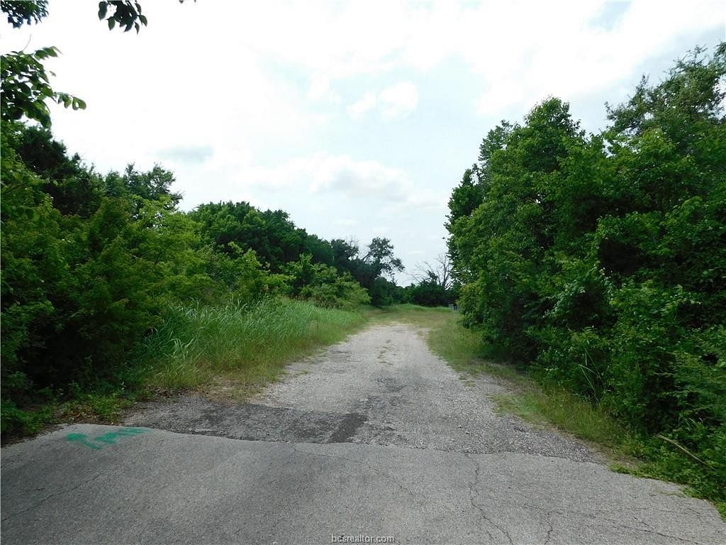 0.16 Acres of Mixed-Use Land for Sale in Bryan, Texas