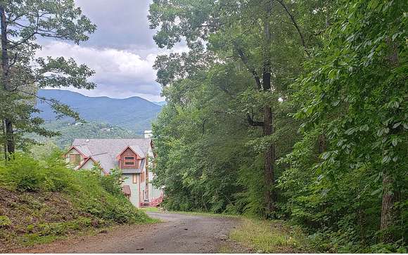 1.12 Acres of Residential Land for Sale in Hiawassee, Georgia