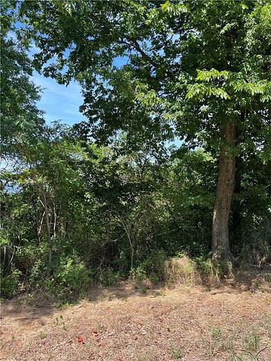 0.51 Acres of Residential Land for Sale in Holiday Island, Arkansas