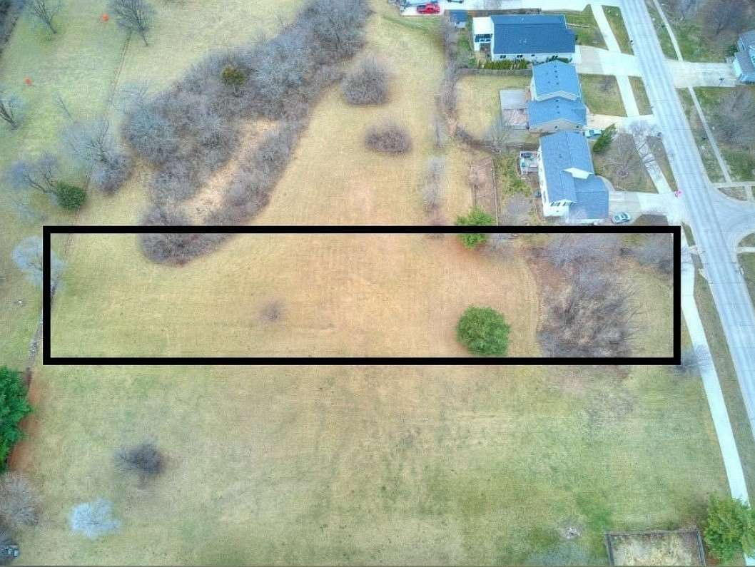 0.8 Acres of Residential Land for Sale in Indianola, Iowa