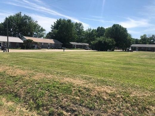 0.48 Acres of Commercial Land for Sale in Jerseyville, Illinois