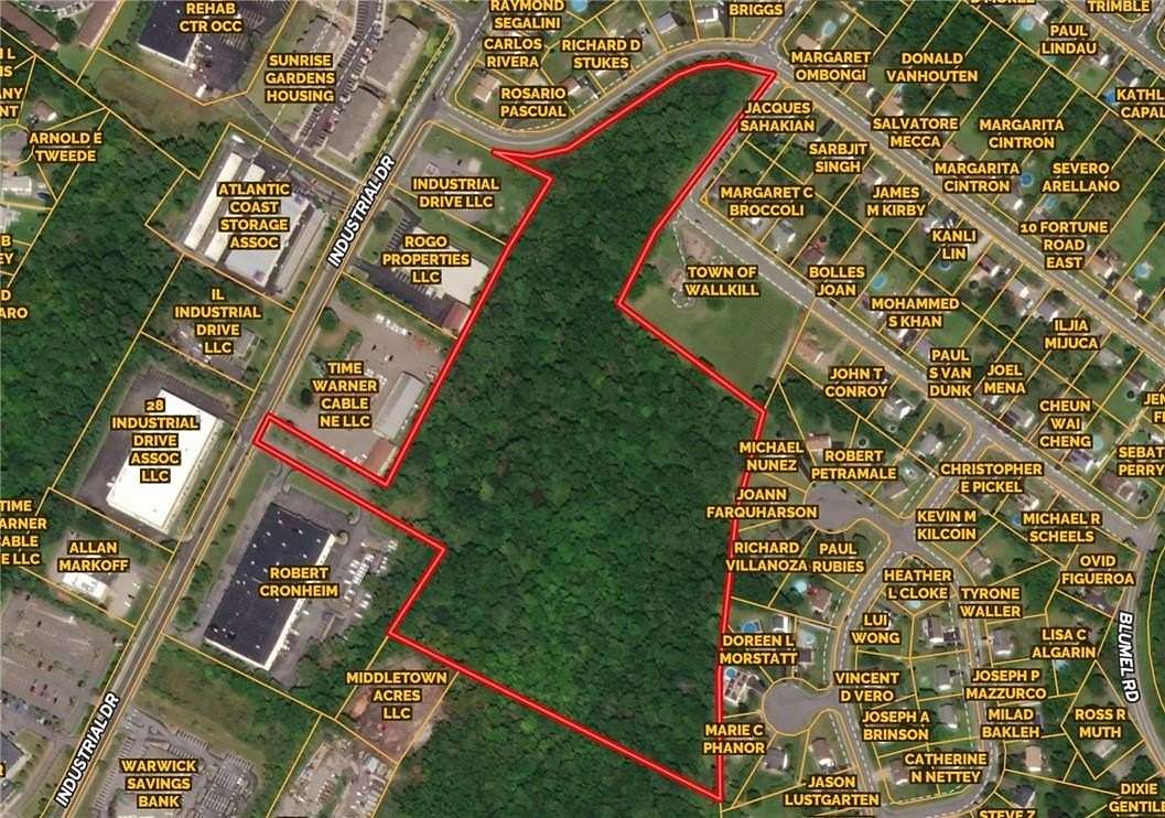 17.7 Acres of Commercial Land for Sale in Middletown, New York
