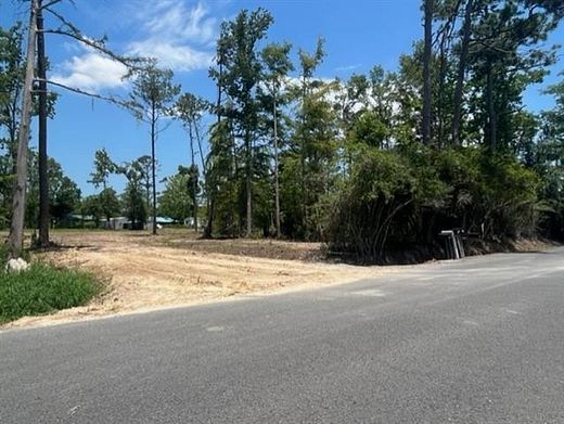 2.6 Acres of Residential Land for Sale in Lake Charles, Louisiana