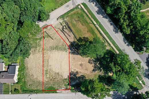 0.21 Acres of Residential Land for Sale in St Charles, Illinois