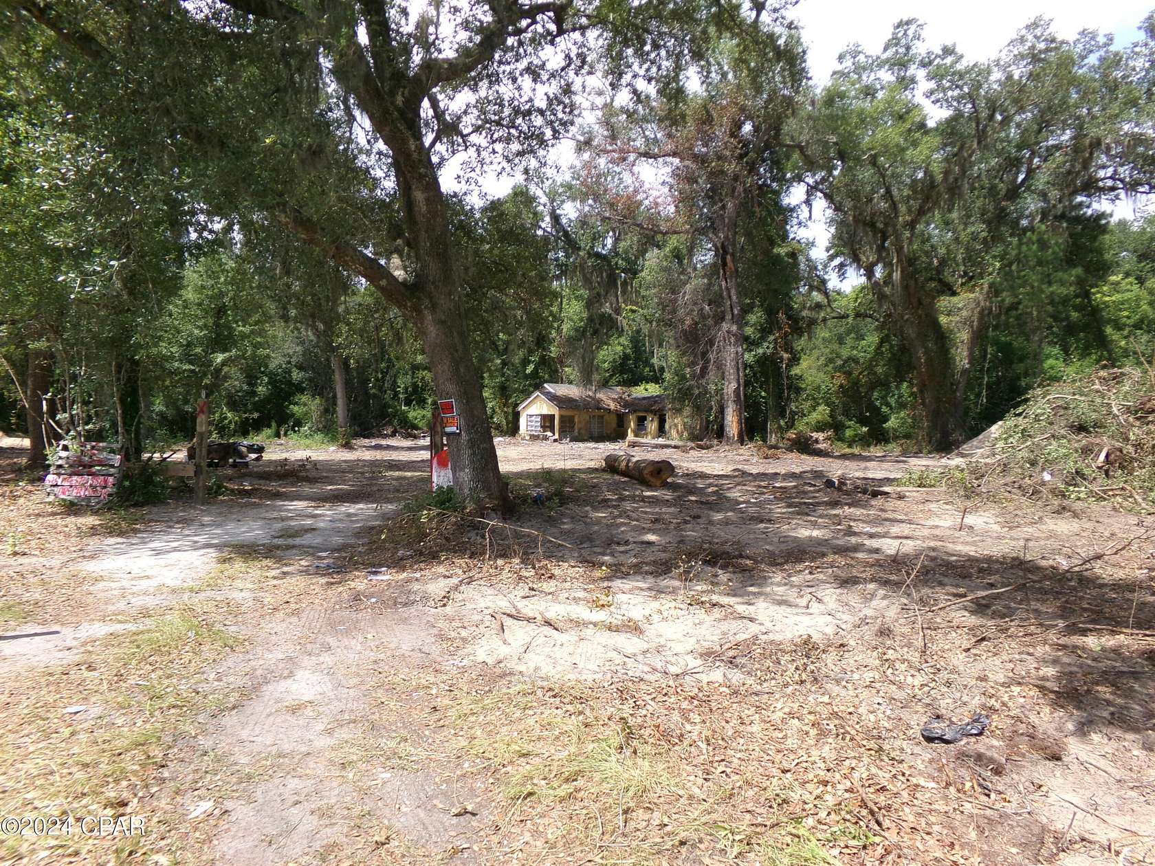 12.8 Acres of Commercial Land for Sale in Cottondale, Florida