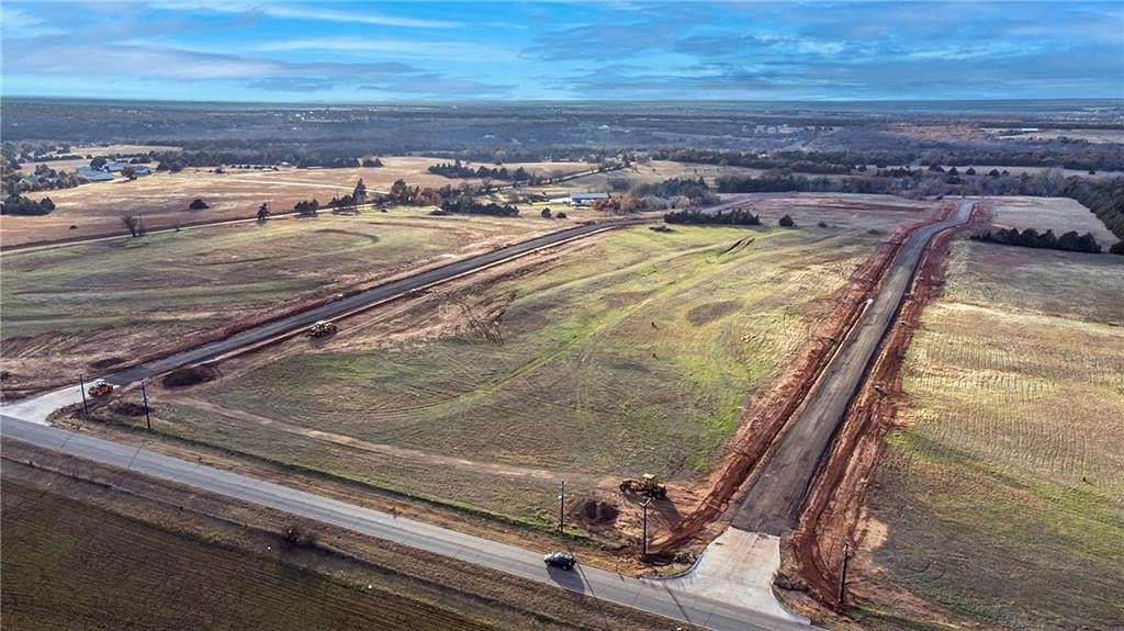 1.07 Acres of Residential Land for Sale in Guthrie, Oklahoma