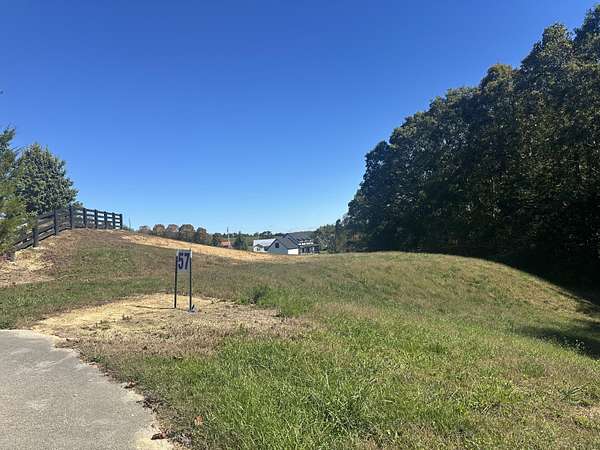 0.77 Acres of Residential Land for Sale in London, Kentucky