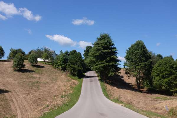 0.7 Acres of Residential Land for Sale in London, Kentucky