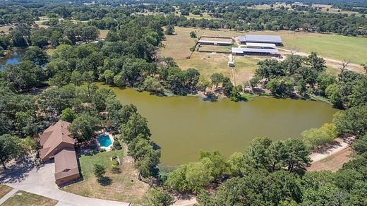 93.4 Acres of Agricultural Land with Home for Sale in Sulphur Springs, Texas