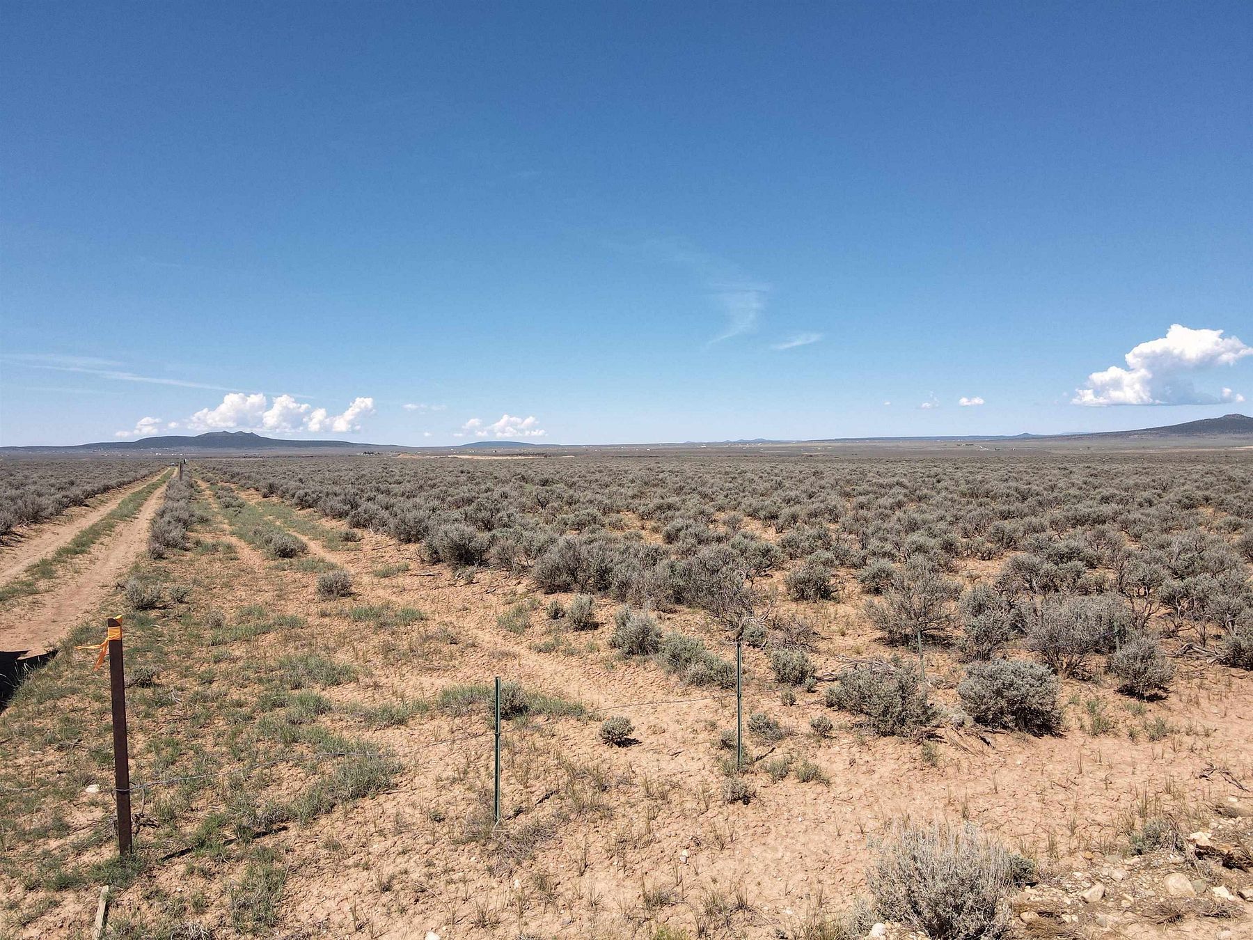 23.5 Acres of Land for Sale in El Prado, New Mexico