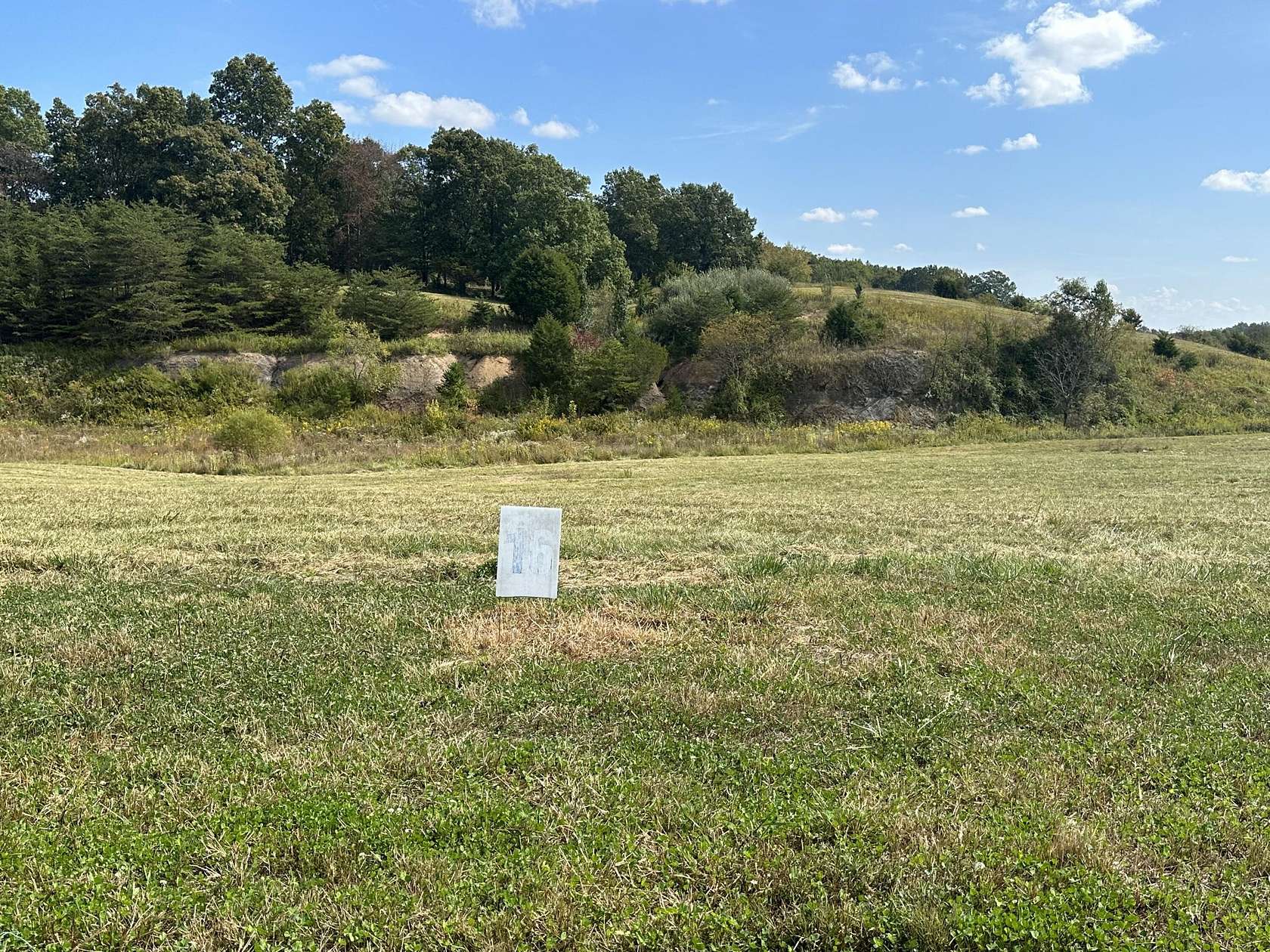 1.22 Acres of Residential Land for Sale in East Bernstadt, Kentucky