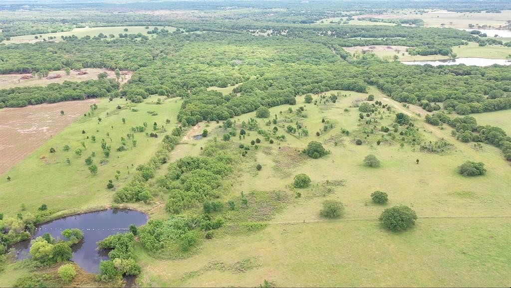 173 Acres of Land for Sale in Montague, Texas