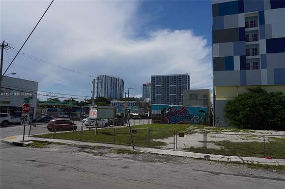 0.342 Acres of Commercial Land for Sale in Miami, Florida