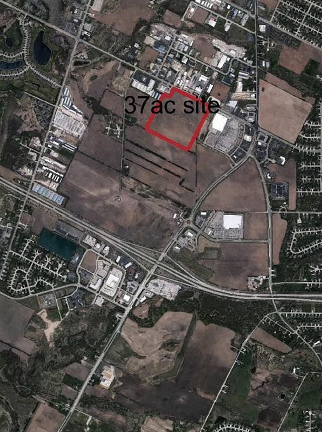 37 Acres of Commercial Land for Sale in Green Bay, Wisconsin