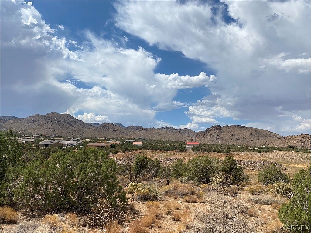 0.99 Acres of Residential Land for Sale in Kingman, Arizona