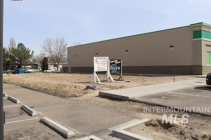 0.36 Acres of Commercial Land for Sale in Caldwell, Idaho