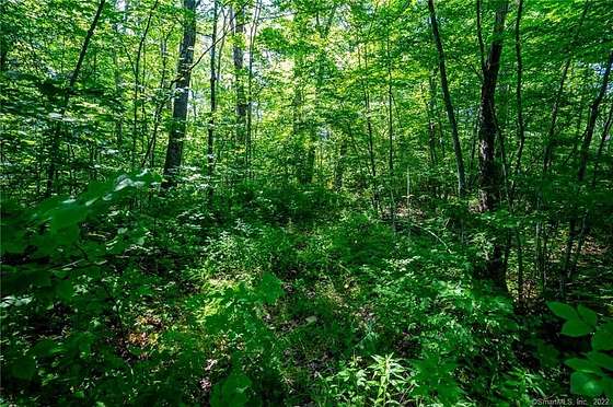 2.1 Acres of Residential Land for Sale in Litchfield, Connecticut