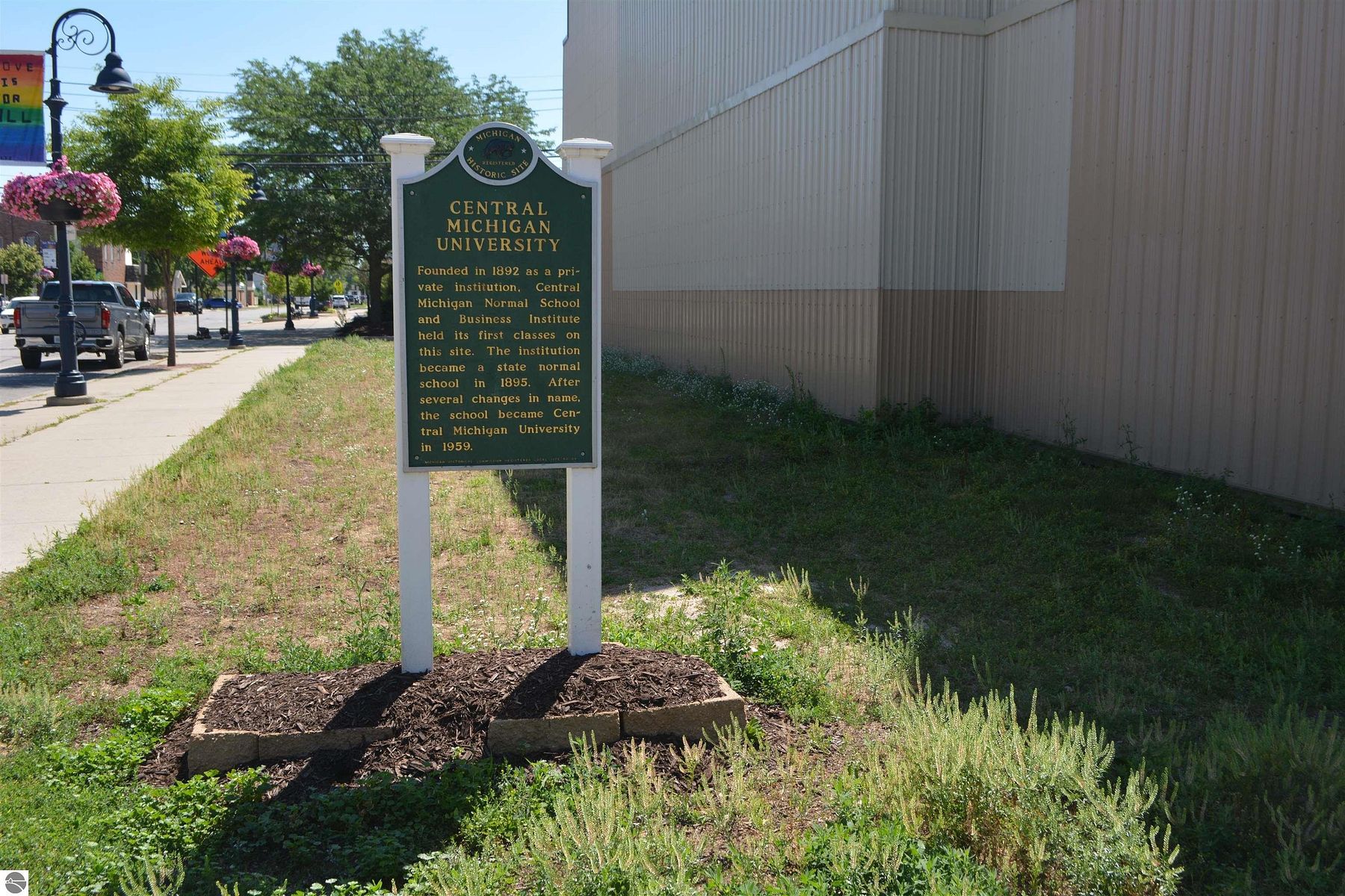 0.06 Acres of Commercial Land for Sale in Mount Pleasant, Michigan