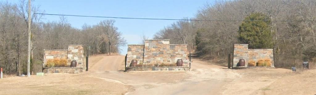 1.1 Acres of Residential Land for Sale in Mabank, Texas