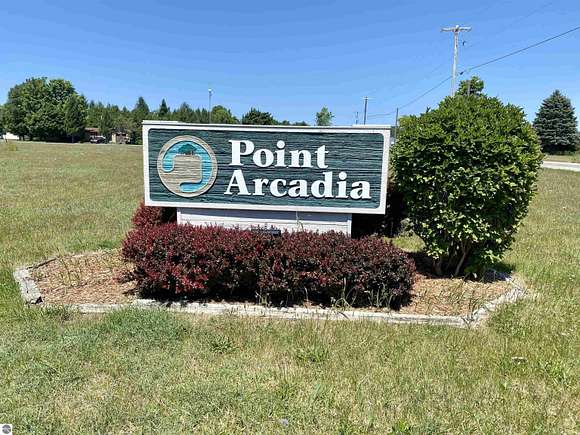 0.62 Acres of Residential Land for Sale in Arcadia, Michigan