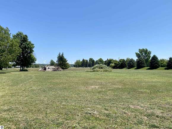 0.62 Acres of Residential Land for Sale in Arcadia, Michigan