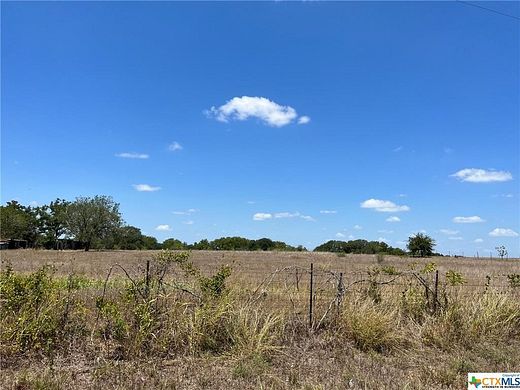 1.2 Acres of Residential Land for Sale in Shiner, Texas