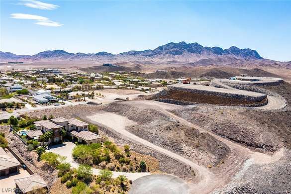 Las Vegas, NV Desert Land for Sale - 13 Properties - LandSearch