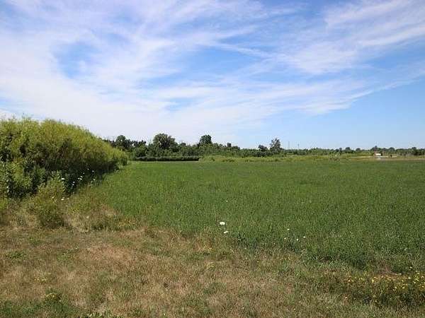 1.5 Acres of Commercial Land for Sale in Fond du Lac, Wisconsin