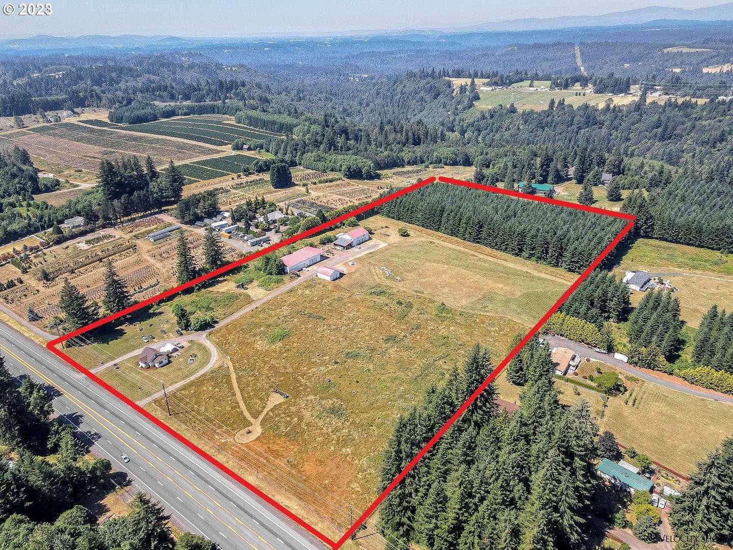 18.9 Acres of Land with Home for Sale in Sandy, Oregon