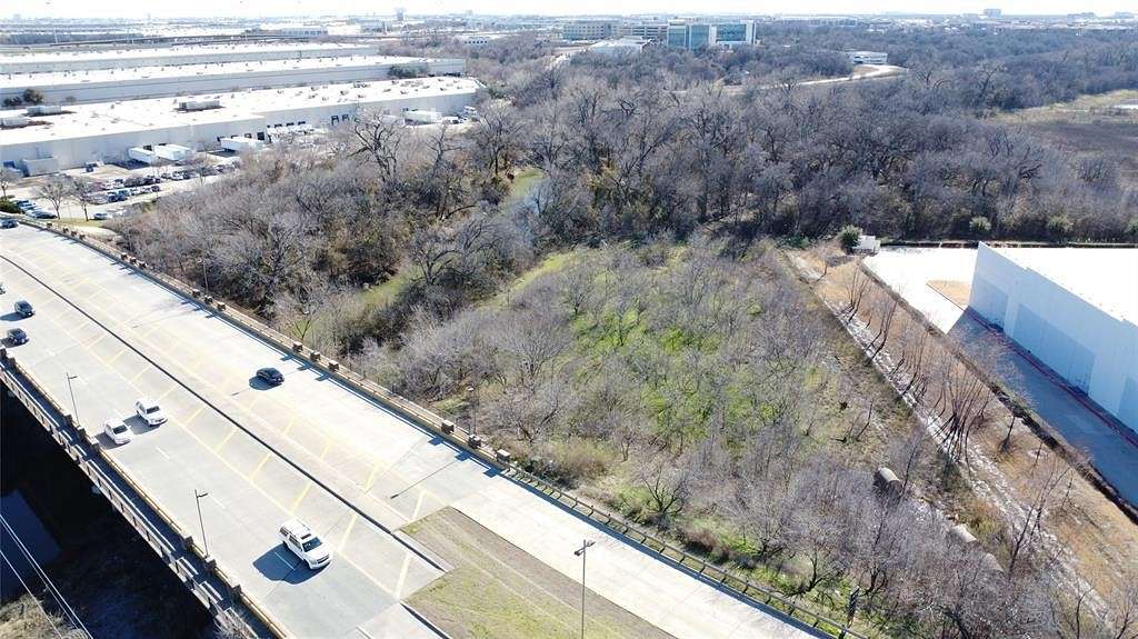 1.6 Acres of Land for Sale in Grapevine, Texas