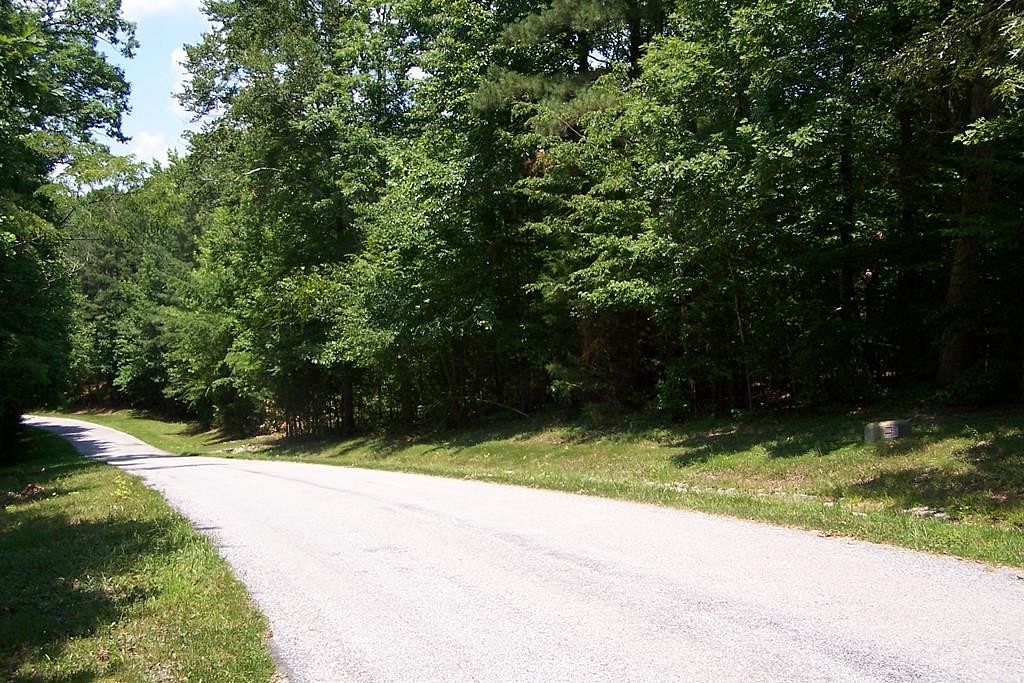 1.1 Acres of Residential Land for Sale in Bracey, Virginia
