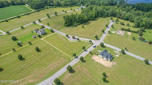 0.97 Acres of Residential Land for Sale in Arapahoe, North Carolina