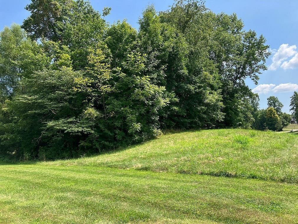 0.89 Acres of Residential Land for Sale in Vincennes, Indiana