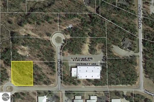 1.4 Acres of Commercial Land for Sale in Traverse City, Michigan