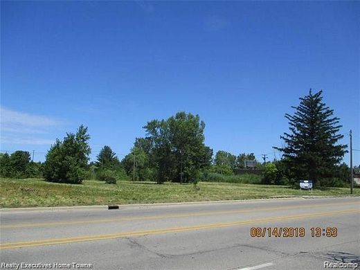 2 Acres of Commercial Land for Sale in Port Huron, Michigan