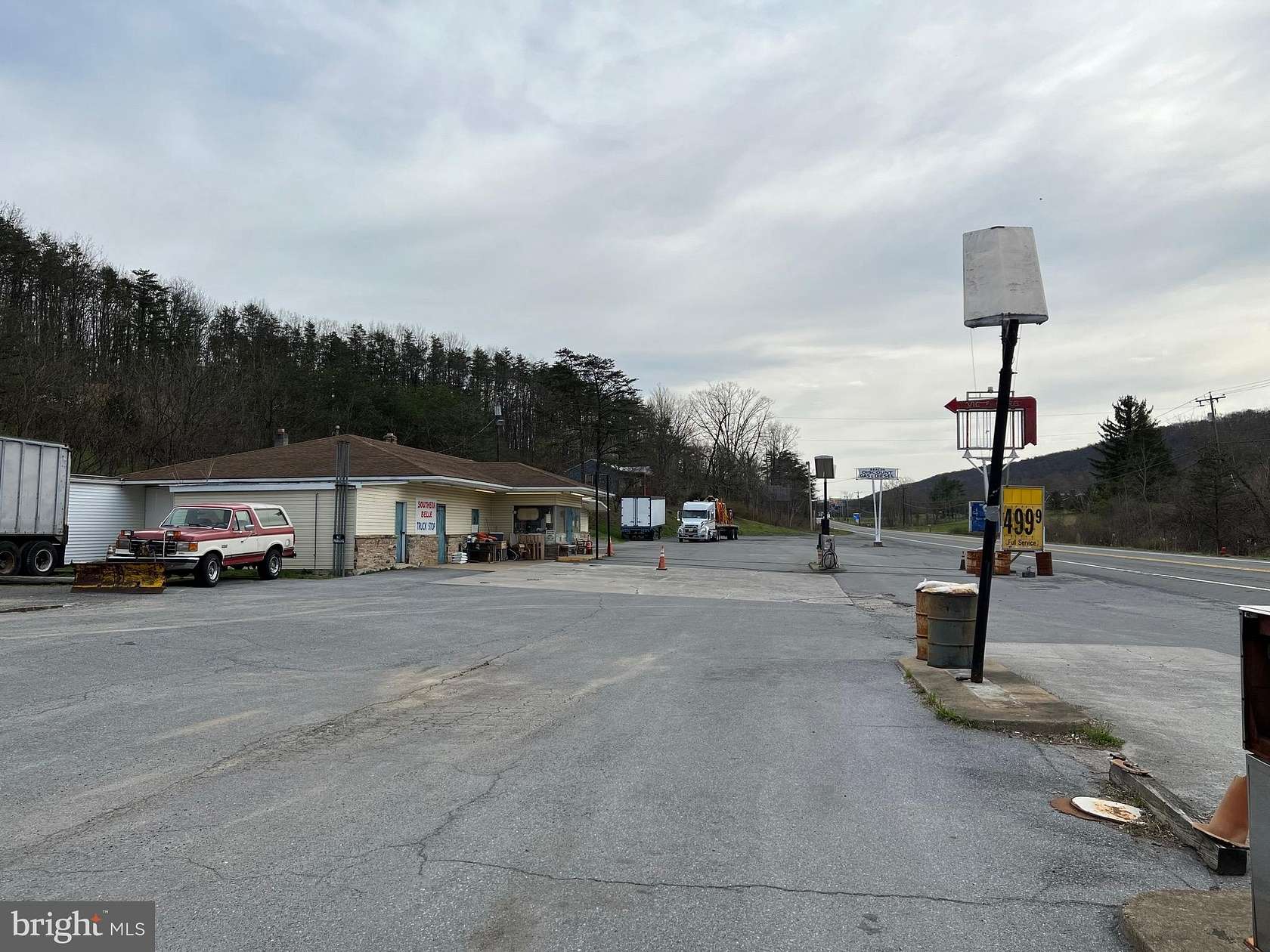 2.75 Acres of Commercial Land for Sale in Berkeley Springs, West Virginia