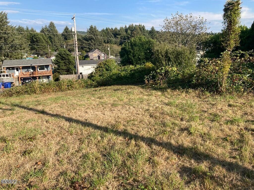 0.11 Acres of Residential Land for Sale in Depoe Bay, Oregon
