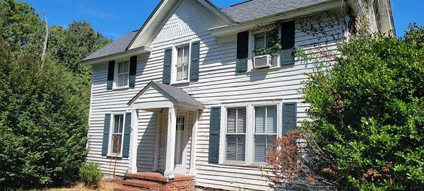 15.8 Acres of Land with Home for Sale in Chapel Hill, North Carolina