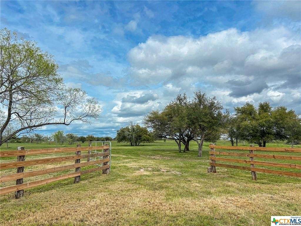 6.9 Acres of Residential Land for Sale in Hallettsville, Texas