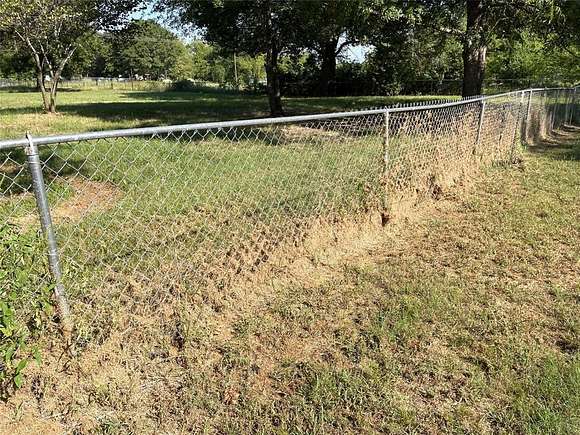0.23 Acres of Land for Sale in Como, Texas