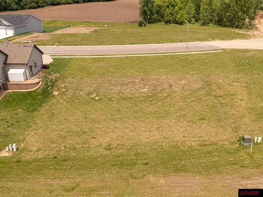 0.32 Acres of Residential Land for Sale in Le Sueur, Minnesota