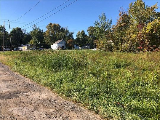 0.4 Acres of Mixed-Use Land for Sale in Lorain, Ohio