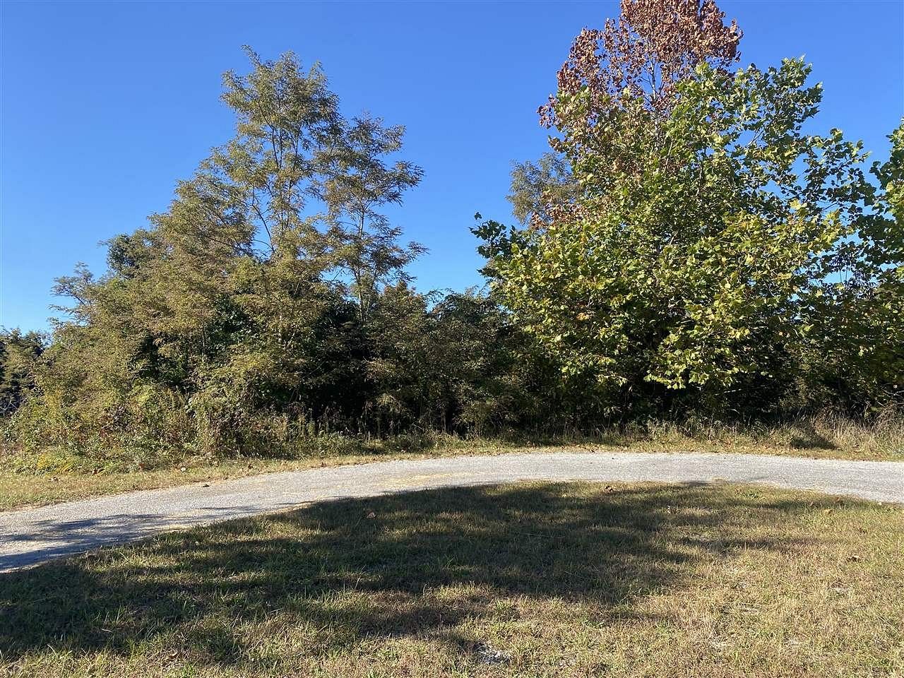 0.61 Acres of Residential Land for Sale in Waynesburg, Kentucky