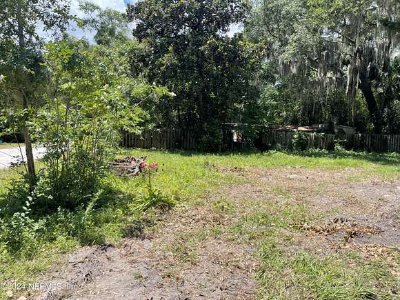 0.27 Acres of Residential Land for Sale in Palatka, Florida